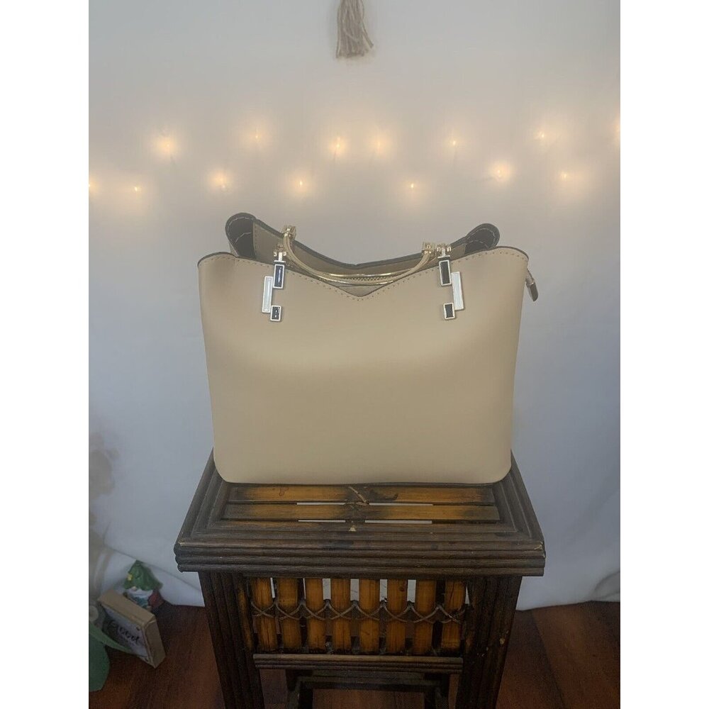 (7)shoulder bag women color geige and color cream ,new - Picture 3 of 12